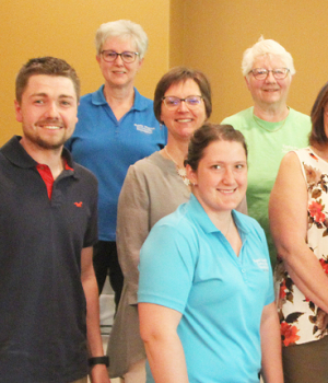 Foundation hands out cash