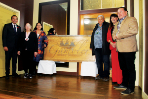 Gambler funds new foundation