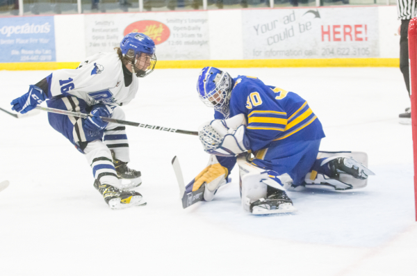 Rangers beat Chiefs, win first playoff series since 2006