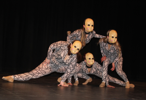 Wade Dance Centre entertains crowd