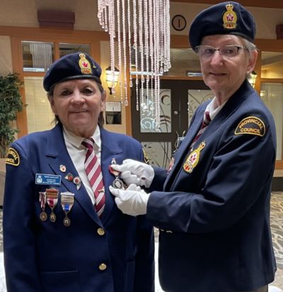 McKellep receives Sovereign Volunteer Medal