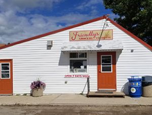 Friendly's members make it official