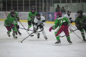 U13 Mustangs advance