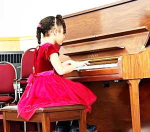 North Western Marquette Festival Held