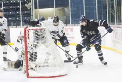 Kings move four ahead of Blizzard