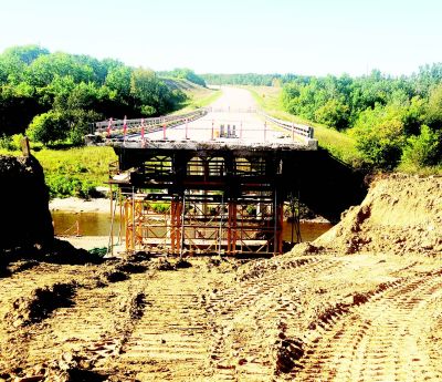 Shell River bridge on Hwy 83 set to reopen to traffic in December