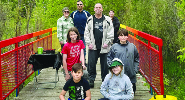 The Pas 4H Helping Hands gives Pride bridge a facelift