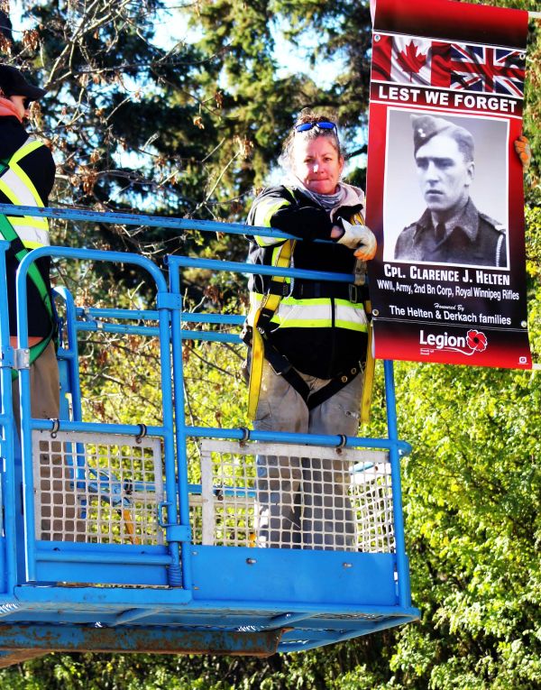 Veterans Banner Program Returns to Russell