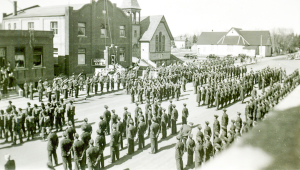 Paratroopers invade Manitoba seeking support